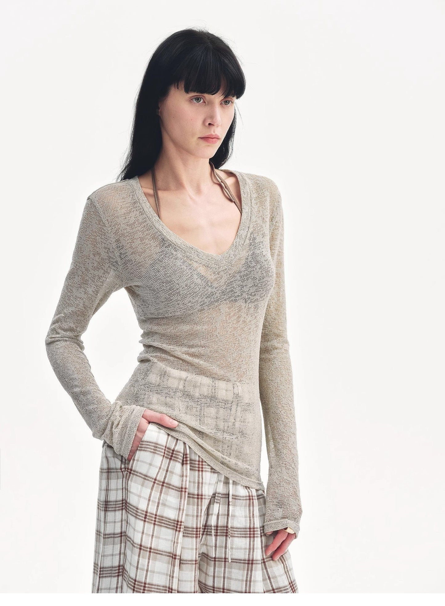 "Spring Old Dream" Slightly Hollow V-Neck Straight Shoulder Top