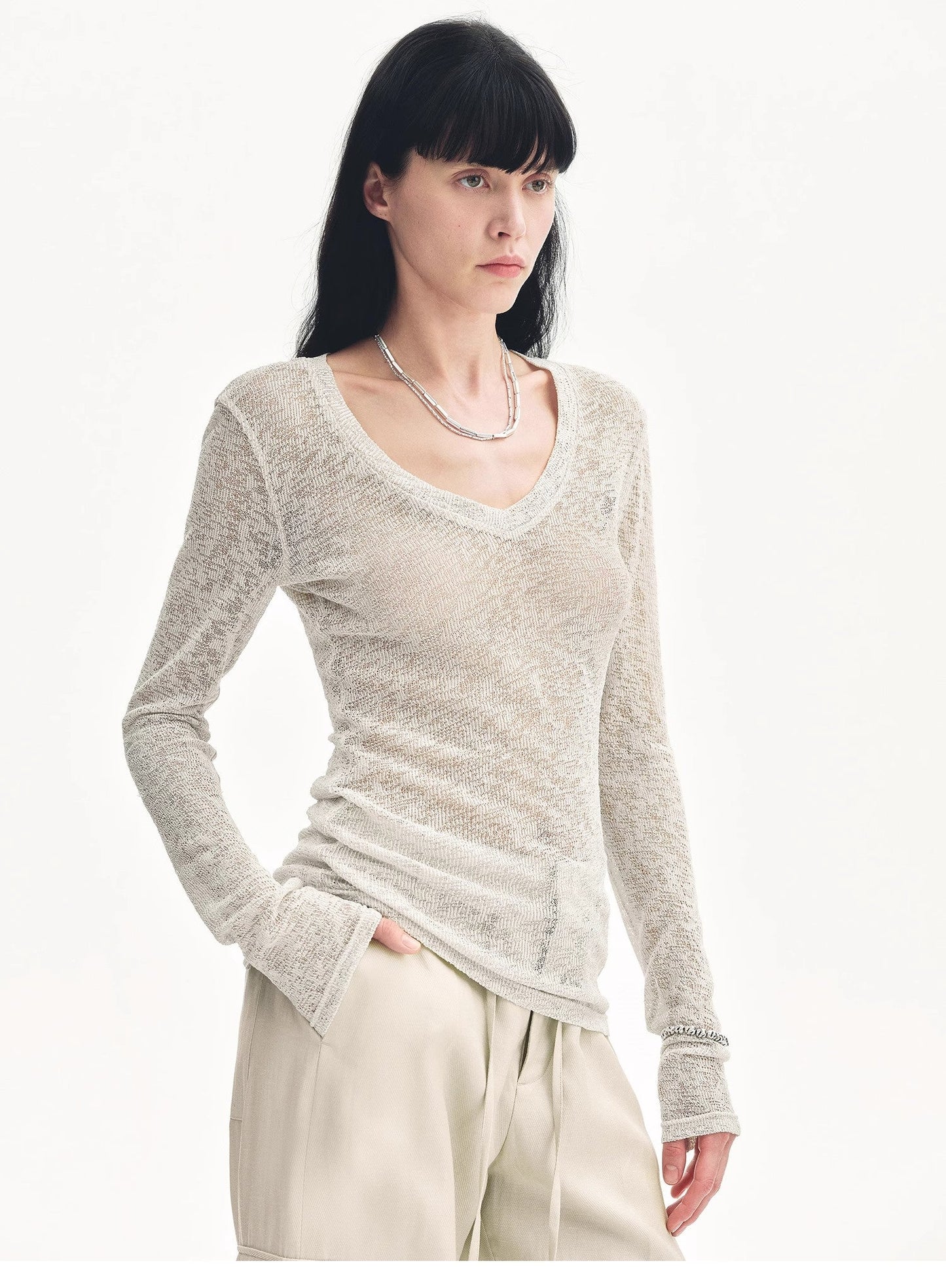 "Spring Old Dream" Slightly Hollow V-Neck Straight Shoulder Top